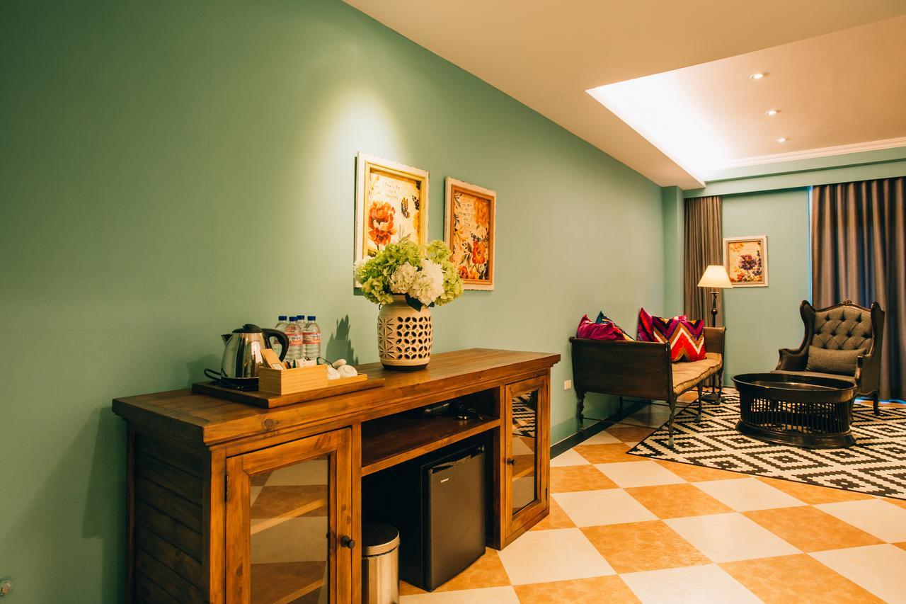 Look Bed And Breakfast Yuchi Exterior foto